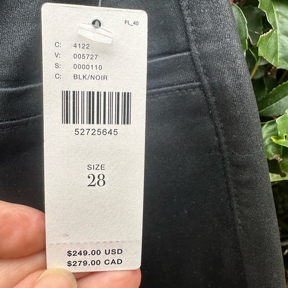 Paige Transcend Claudine Black Jean-Coated Collection-looks like leather! - Picture 9 of 16